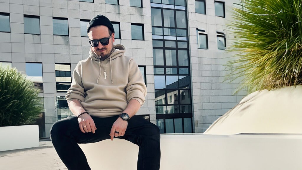 Purple Palms Musician